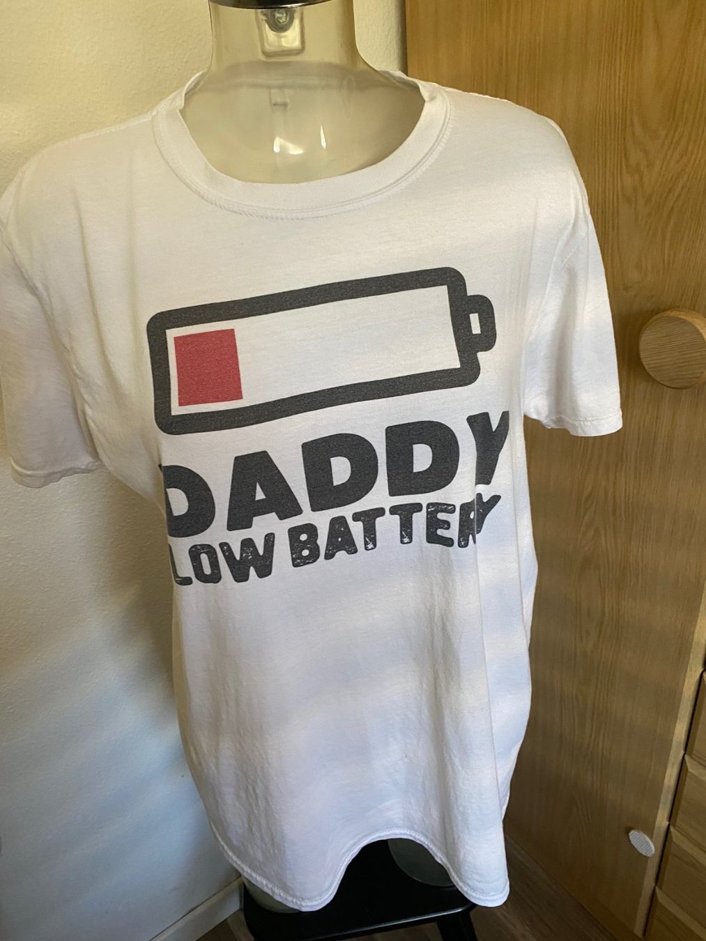 T-shirt: Daddy Low Battery T-Shirt Grösse L – Usato da Allenwinden venduto da Obalu 1