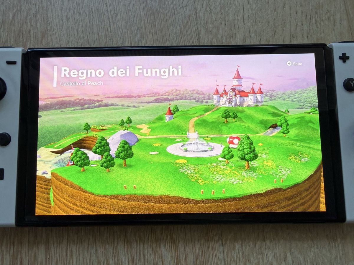 Nintendo Console: Nintendo Switch OLED + Mario Kart 8 & Ring Fit Bundle – Usato da Bioggio venduto da Kim1974 1