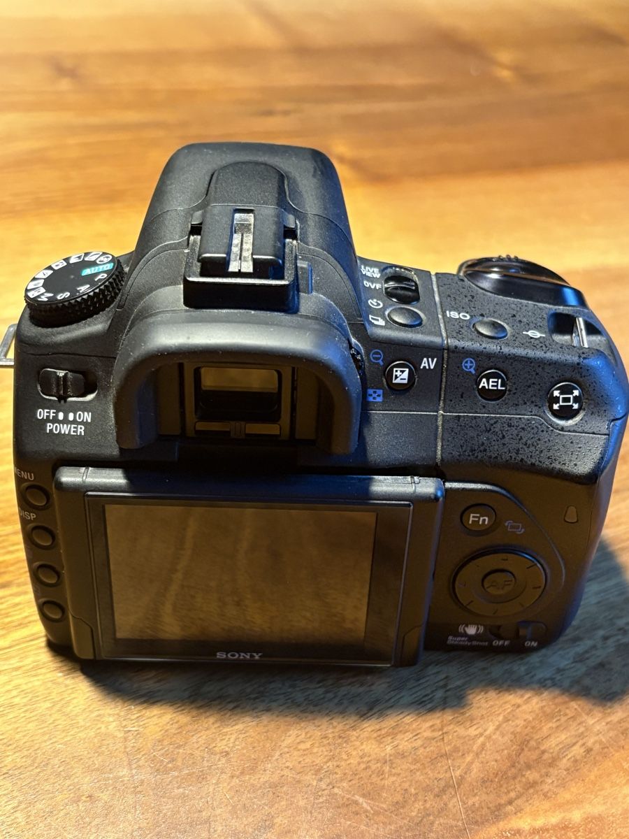 Sony Fotocamera: SONY A350 - Digitale Spiegelreflexkamera – Usato da Stans venduto da eselohr01 1