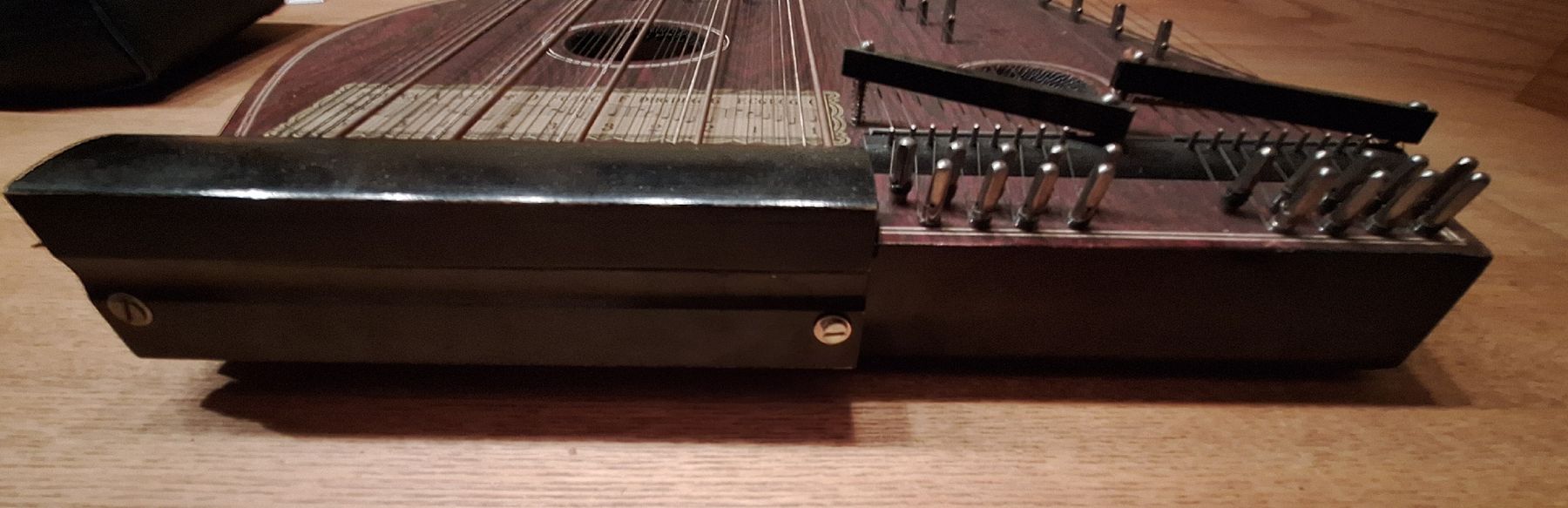 Musikinstrumente: Zither Hostettler Bern  – Gebraucht aus Adlikon b. Andelfingen von Kraemse 3