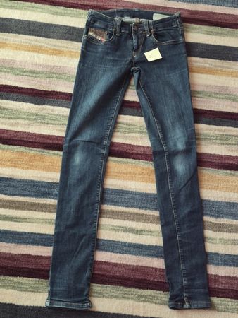 Jeans Size W25 L32