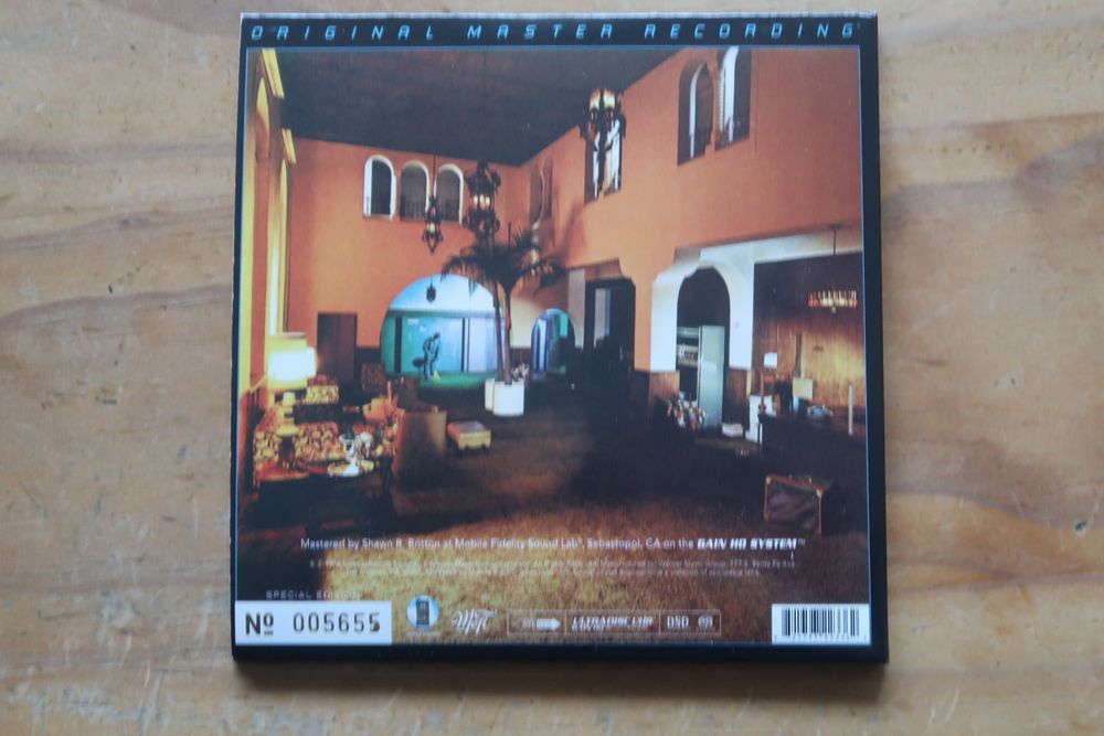 thumbnail image 2 of Eagles - Hotel California (Hybrid-SACD) [Used Very Good] 2011 Japan Import - WEA Japan 2 of 5