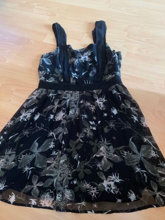 Jolie robe d’été Kookaï t. 40 ou L