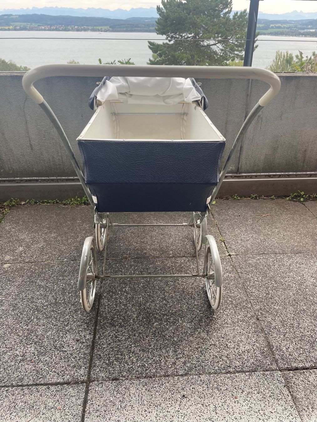 Kinderwagen: Ancienne Poussette Wisa Gloria en Cuir – Gebraucht aus Vallamand von Bricbracbroc82 4