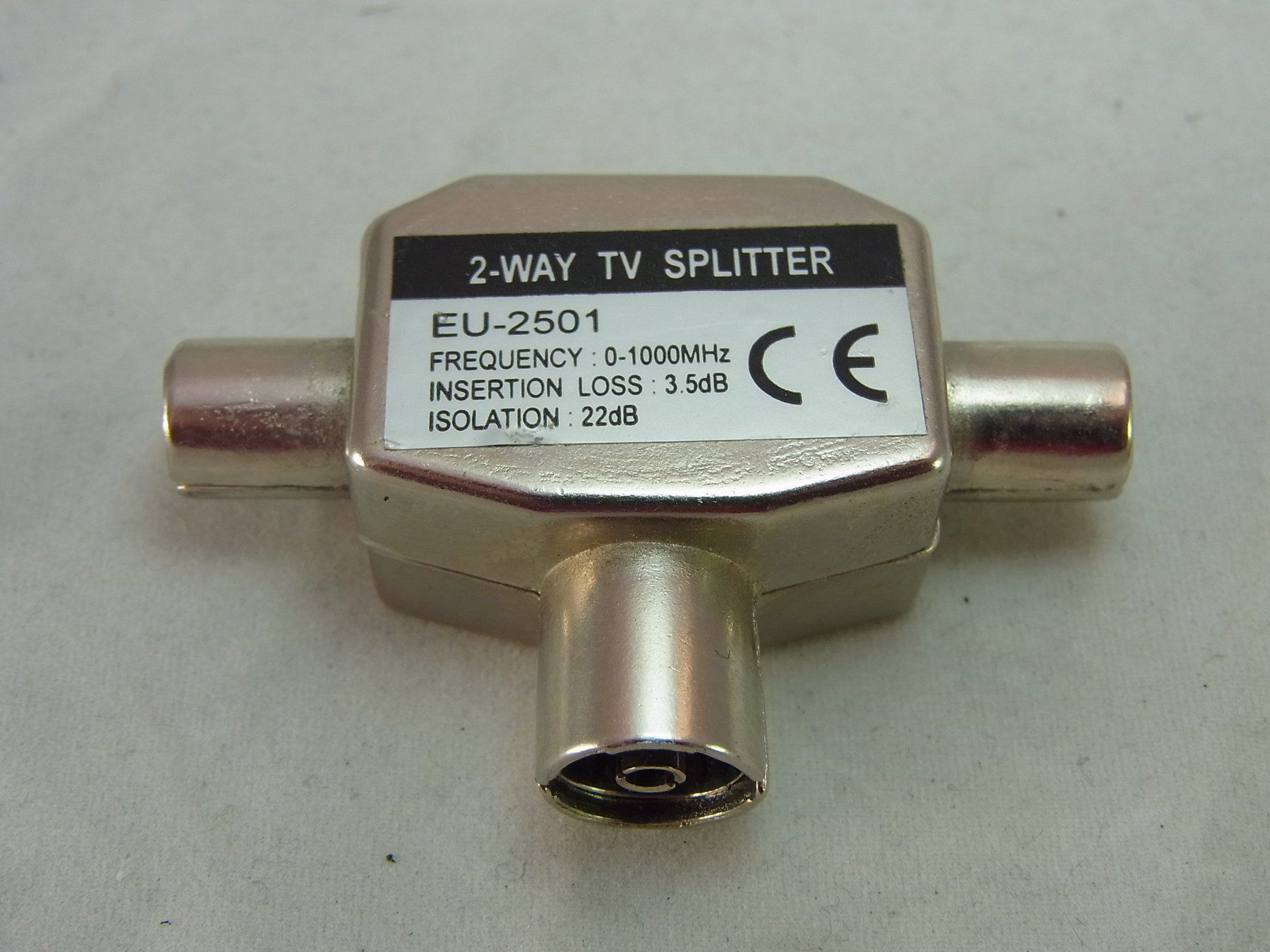 Radiocomunicazione: Antennen Splitter 2 Stück DIV #x1 – Usato da Dietikon venduto da Baro4 2