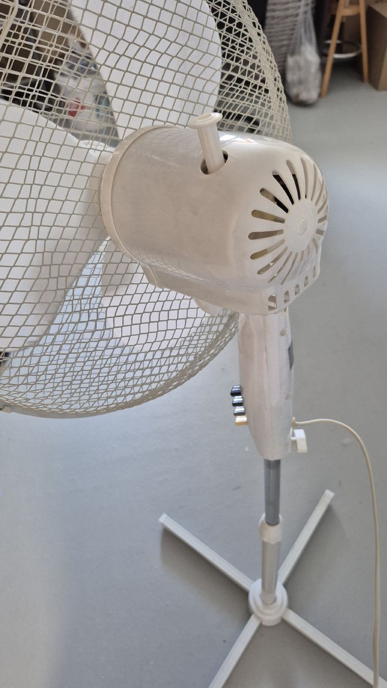 Ventilatori: Stand Ventilator Cooly FS-1601CII weiss 55W  – Usato da Schiers venduto da Carmela8 1