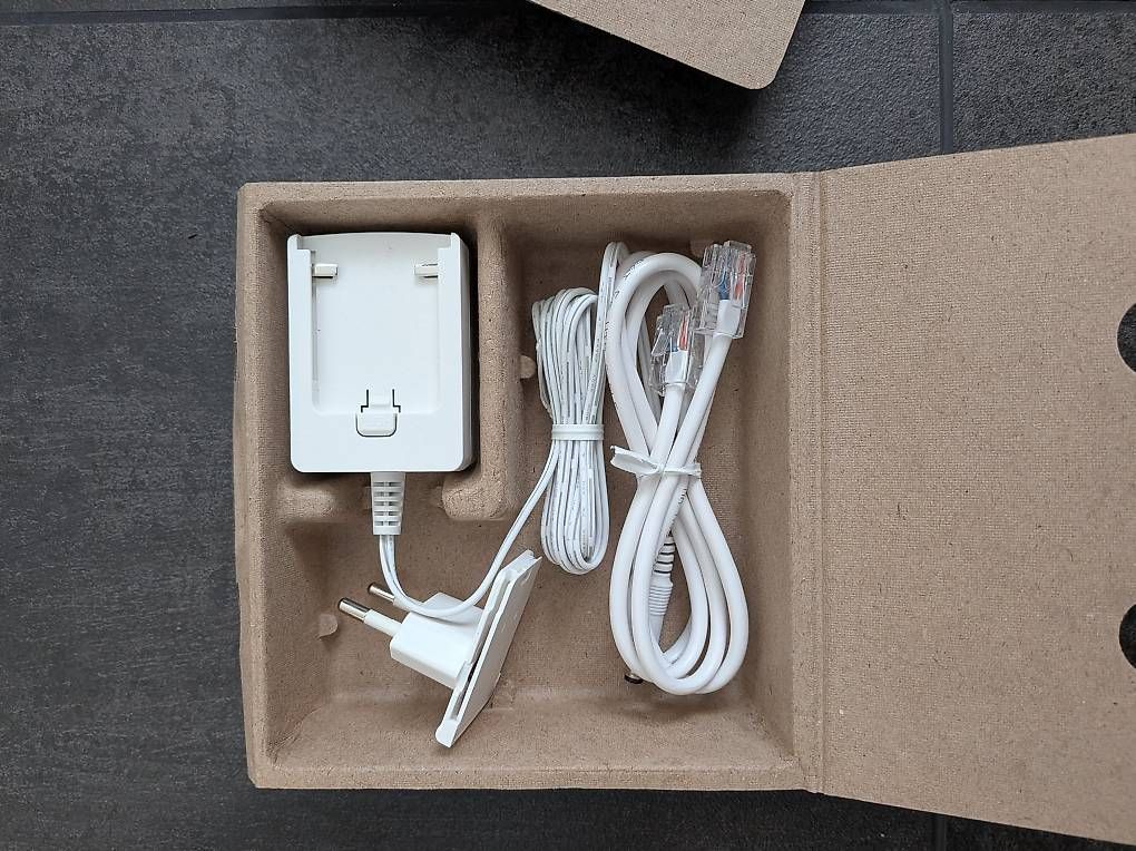 Hub & Switch: Hue Bridge v2 neuwertig – Usato da Bazenheid venduto da michikkk 2