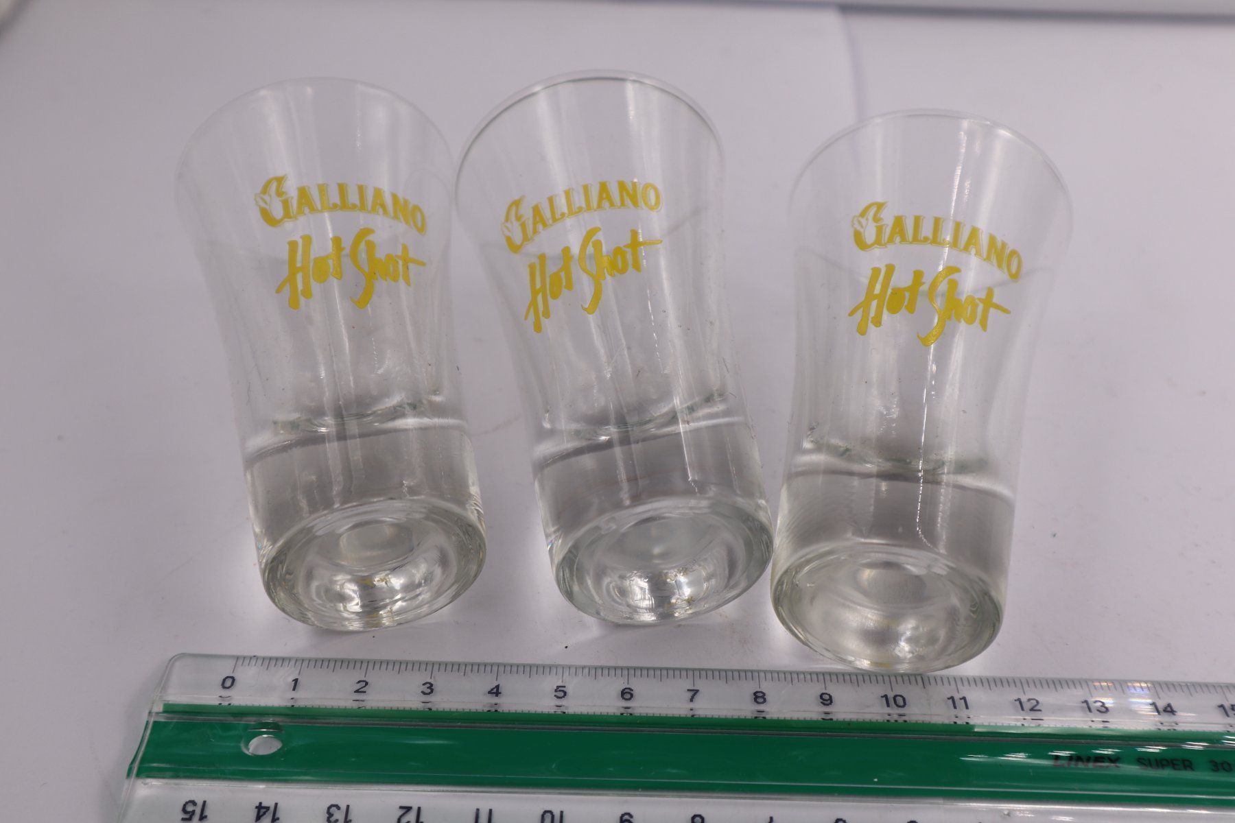 Bicchieri: 3x Galliano Hot Shot Gläser – Usato da Baden venduto da swiss-alps 2