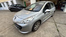 Peugeot 207 1.6i 16V
