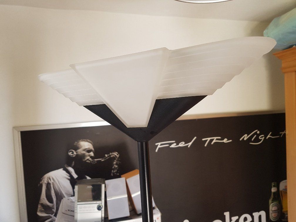 Lampade: Designer  Mauro Marzollo for TVE – Usato da Eschenbach SG venduto da Buyer2005 1