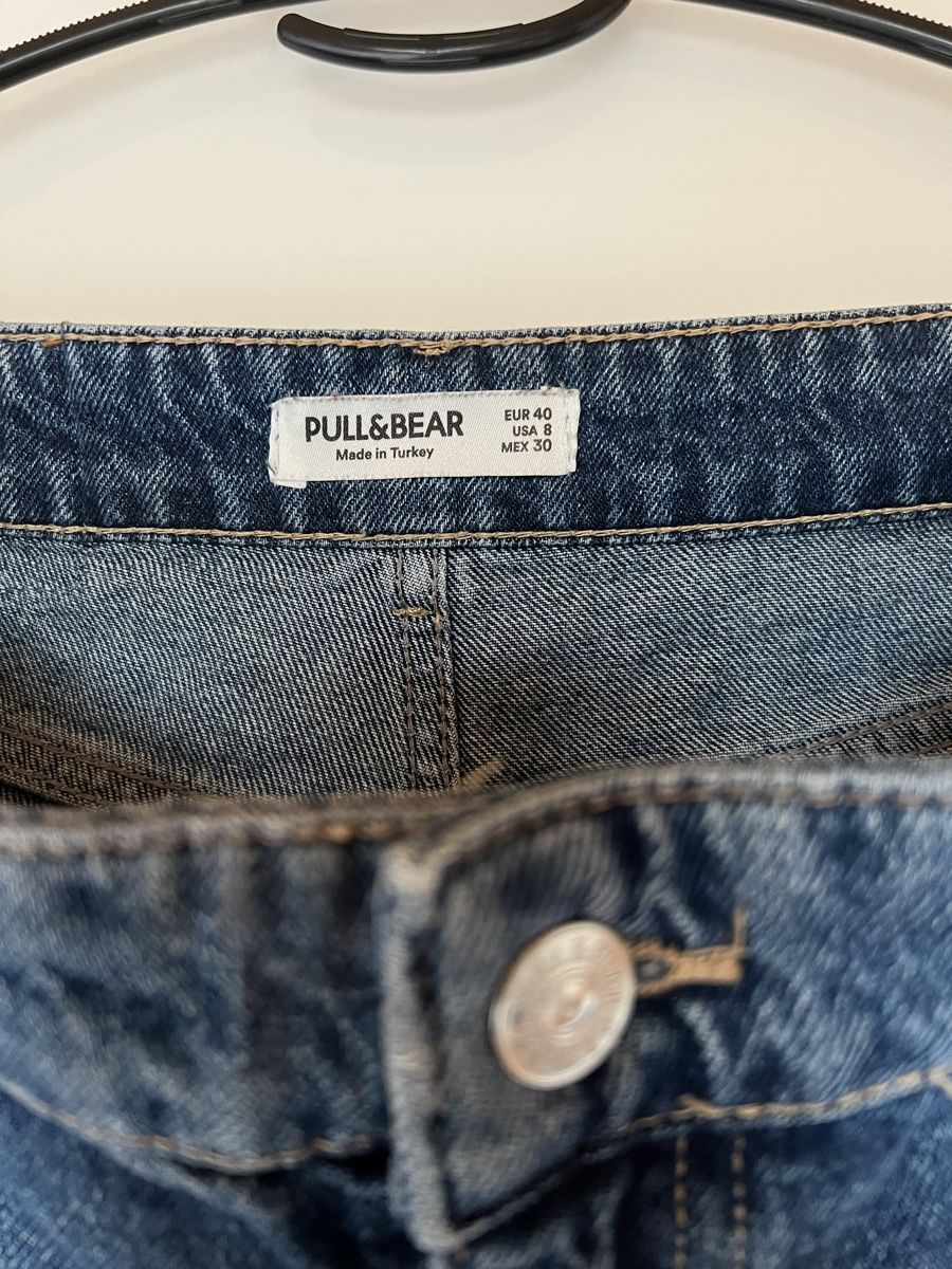 Pull&Bear Jeans: Short en jeans - pull and bear - taille eur 40 – Usato da Bossonnens venduto da noemie_01 1