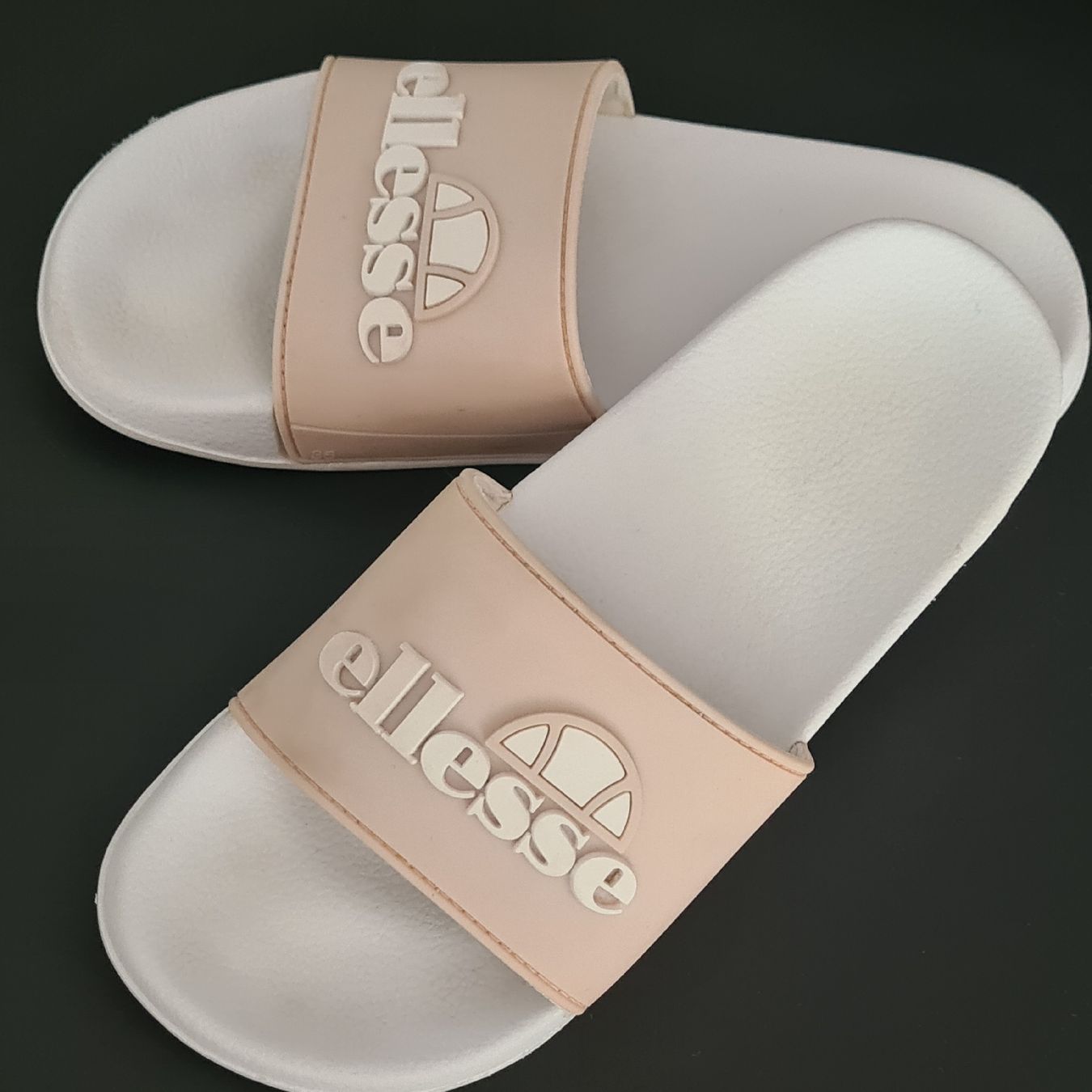 Ellesse Scarpe da donna: ellesse Strandschuh Gr.36 – Usato da Steinen venduto da turbogeiss99
