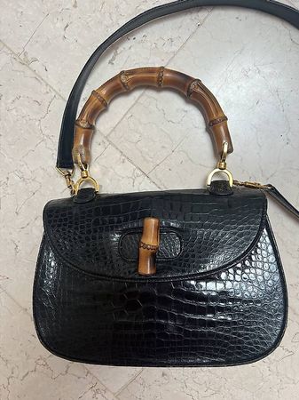 Gucci Bamboo sac noir cuir effet croco  bon état
