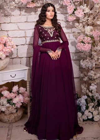 Elegantes Festtagskleid – Pishwas Style, Groesse M
