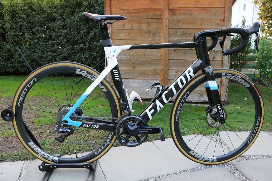 Factor Bikes Velos: Factor ONE – Gebraucht aus Ilanz von Rossi08