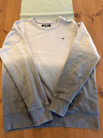 Hollister Sweater, Grauer Farbverlauf