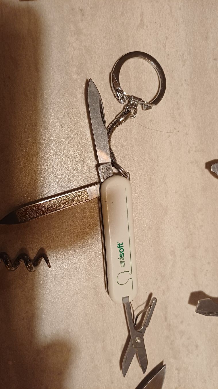 Couteaux de poche: 8 Sammel Sackmesser  – D'occasion à Flawil par Naphtali 8