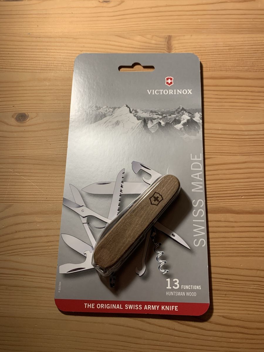 Victorinox Coltelli tascabile: Victorinox Huntsman Wood – Nuovo e nell'imballaggio originale da Dotnacht venduto da tmn_8