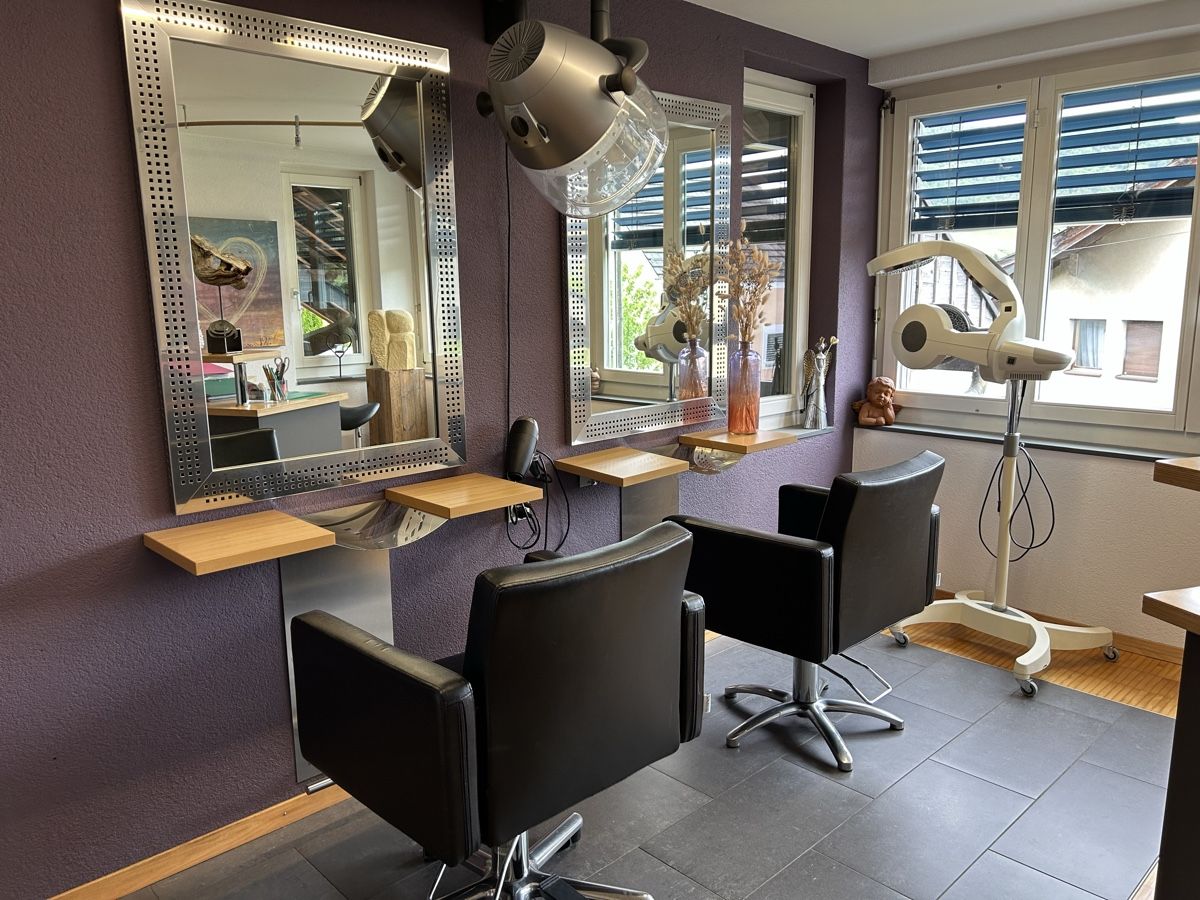 Spiegel: Coiffeur Arbeitsplätze – Gebraucht aus Rorbas von stu_l9rv