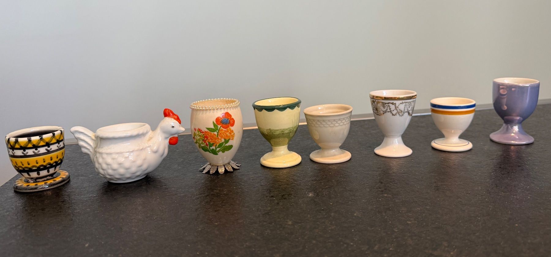 Altre Stoviglie: 8er Set Eierbecher Vintage Retro Ostern Sammlung – Usato da Basel venduto da Rouge. 2