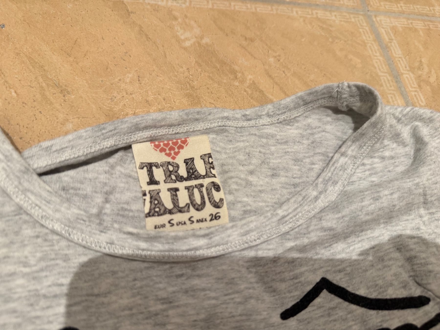 T-shirts: Trafaluc cooles Shirt, S – D'occasion à Klingnau par Markus14 3