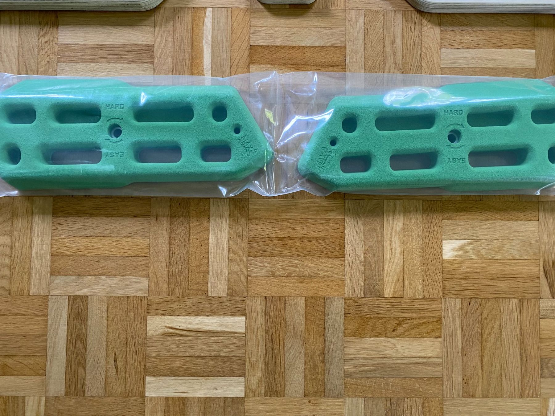 Kletterwände & Klettergriffe: Hangboard von Max Climbing neu und verpackt – Neu (gemäss Beschreibung) aus Zürich von mak_pxg2 1