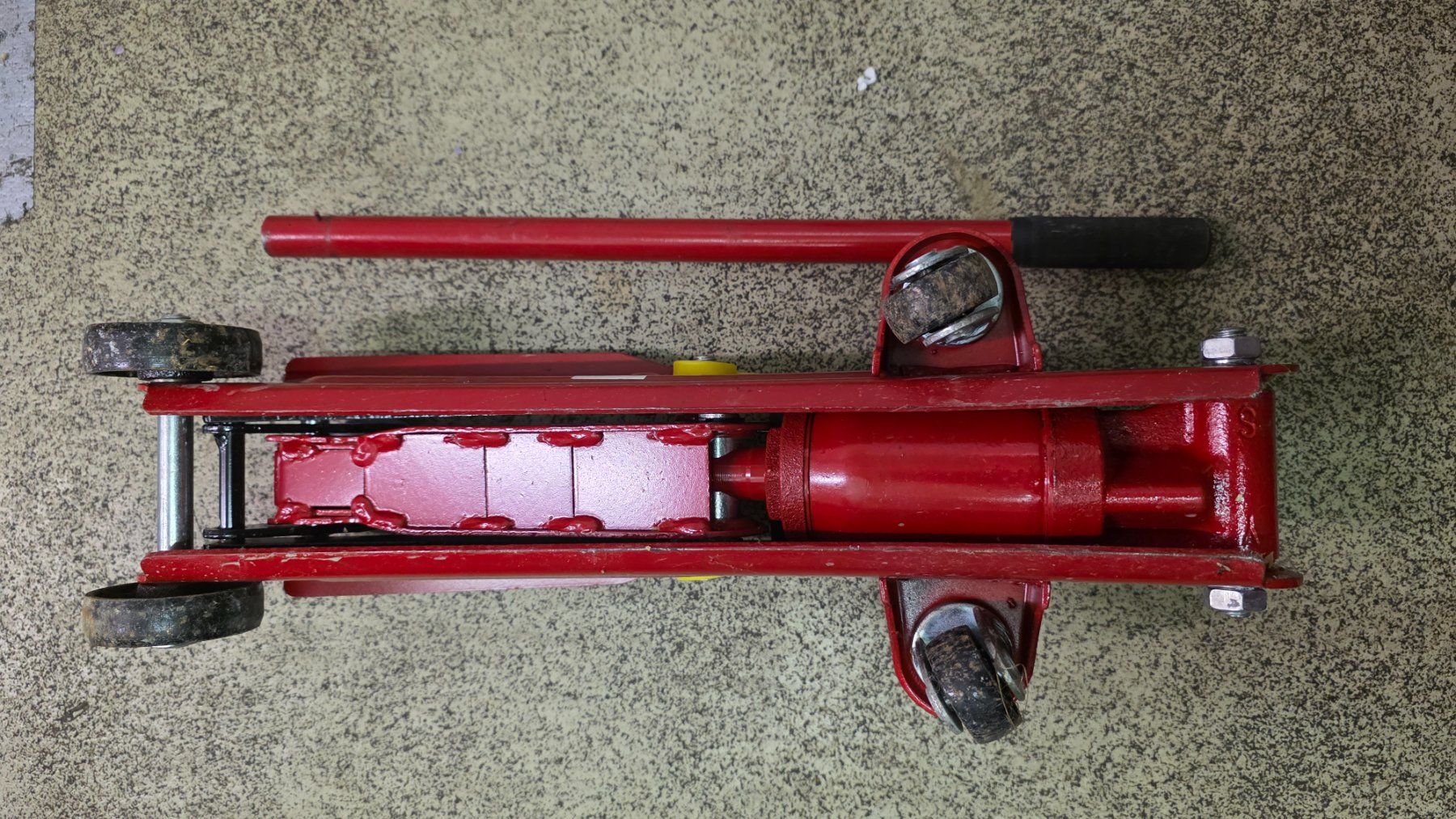 Tous les outils: Auto-Wagenheber UNITEC 2000 kg – D'occasion à Uffikon par Betterwo 2