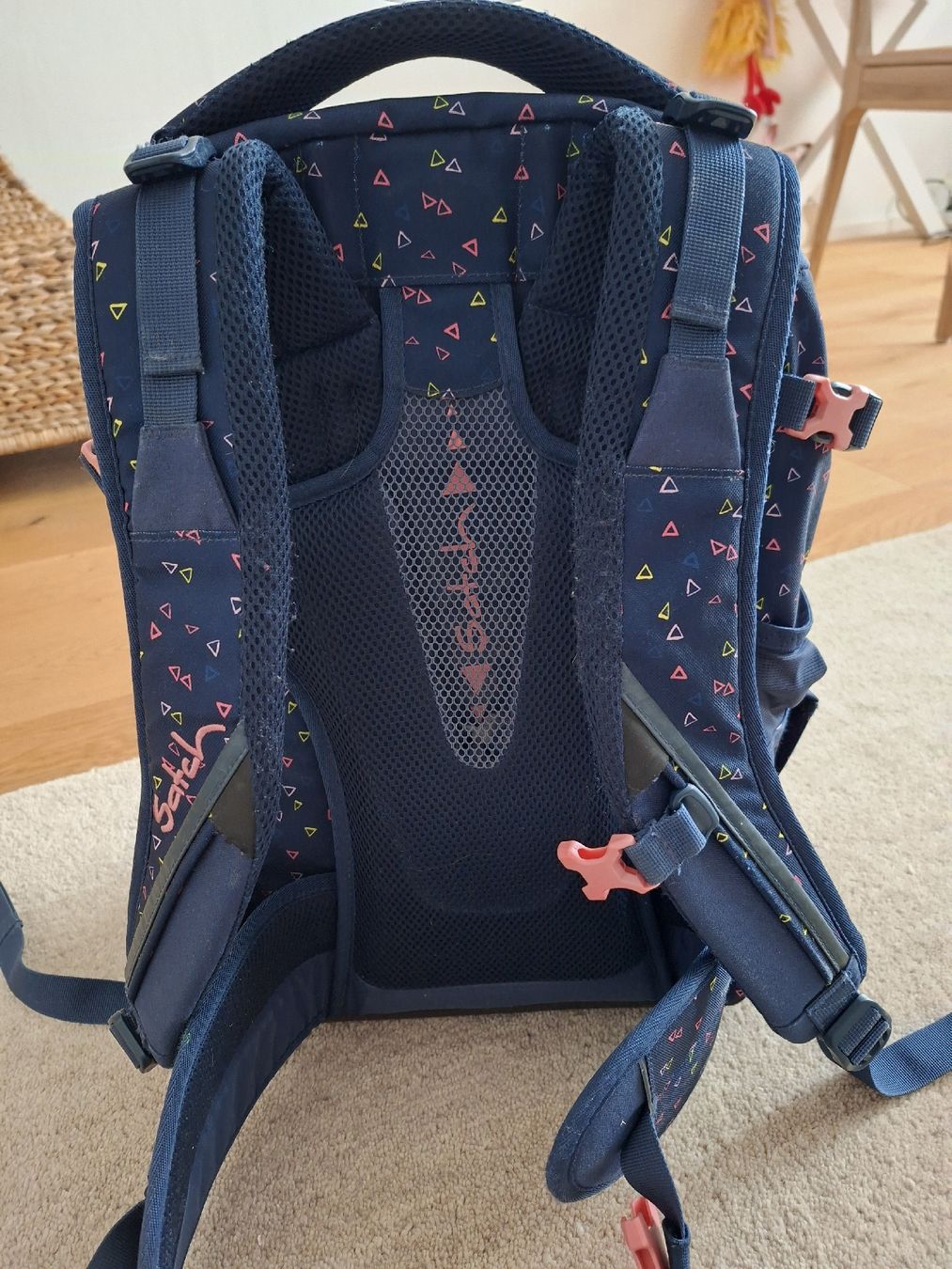 Satch Kindertaschen:  Satch Blue Triangles Rucksack und Tasche   – Gebraucht aus Aadorf von Hupfgump 4