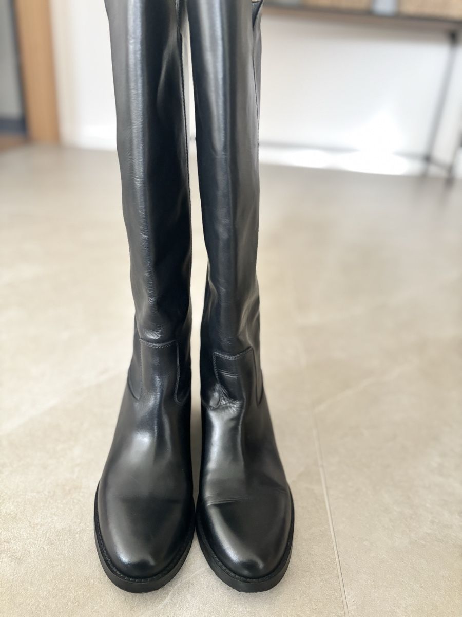 Scarpe da donna: Bottes noires cuire – Usato da Gland venduto da isa__sml 2