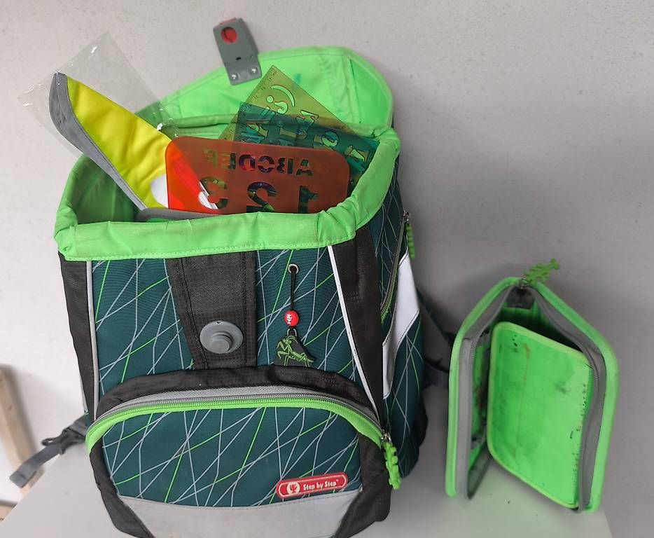 Step by Step Kindertaschen: Step by Step Schulrucksack "Jumping Spider" + Etui – Gebraucht aus Greifensee von ProNett 2