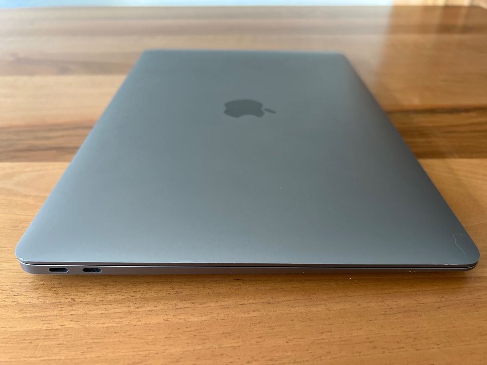 MacBook Air (2020) M1 8Gb Memory 256 Gb Disk Kaufen auf Ricardo