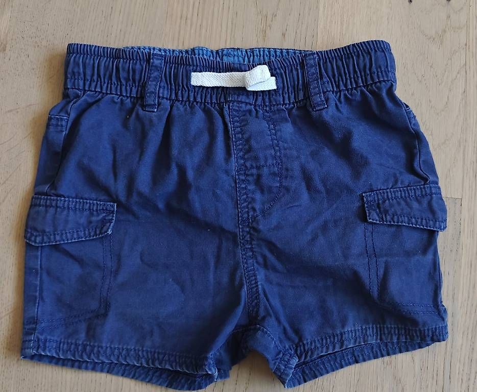 Pantaloni: Shorts Gr 92, H&M – Usato da Zürich venduto da ElizavetaT