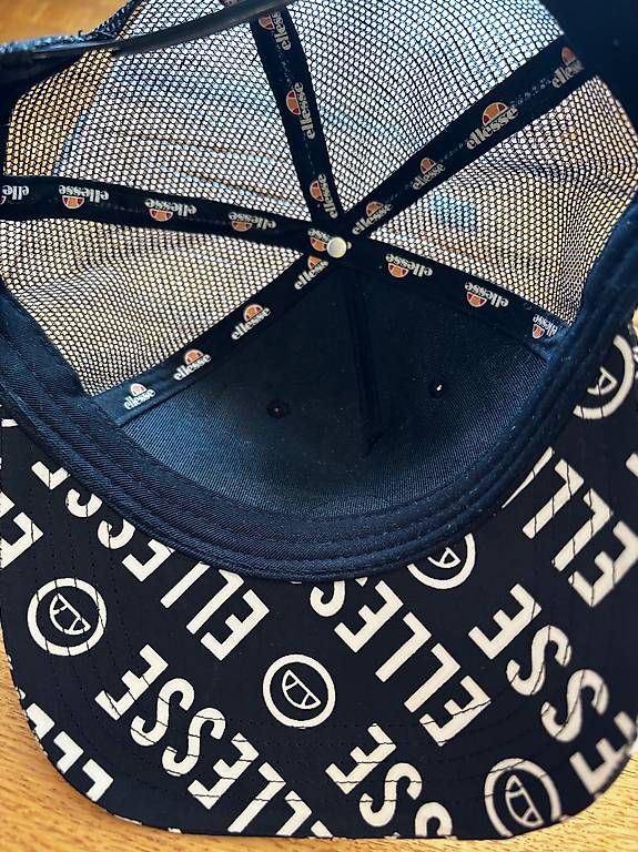 Hüte, Mützen & Caps: Snapback Cap: Ellesse – Gebraucht aus Rickenbach von salpi14 3