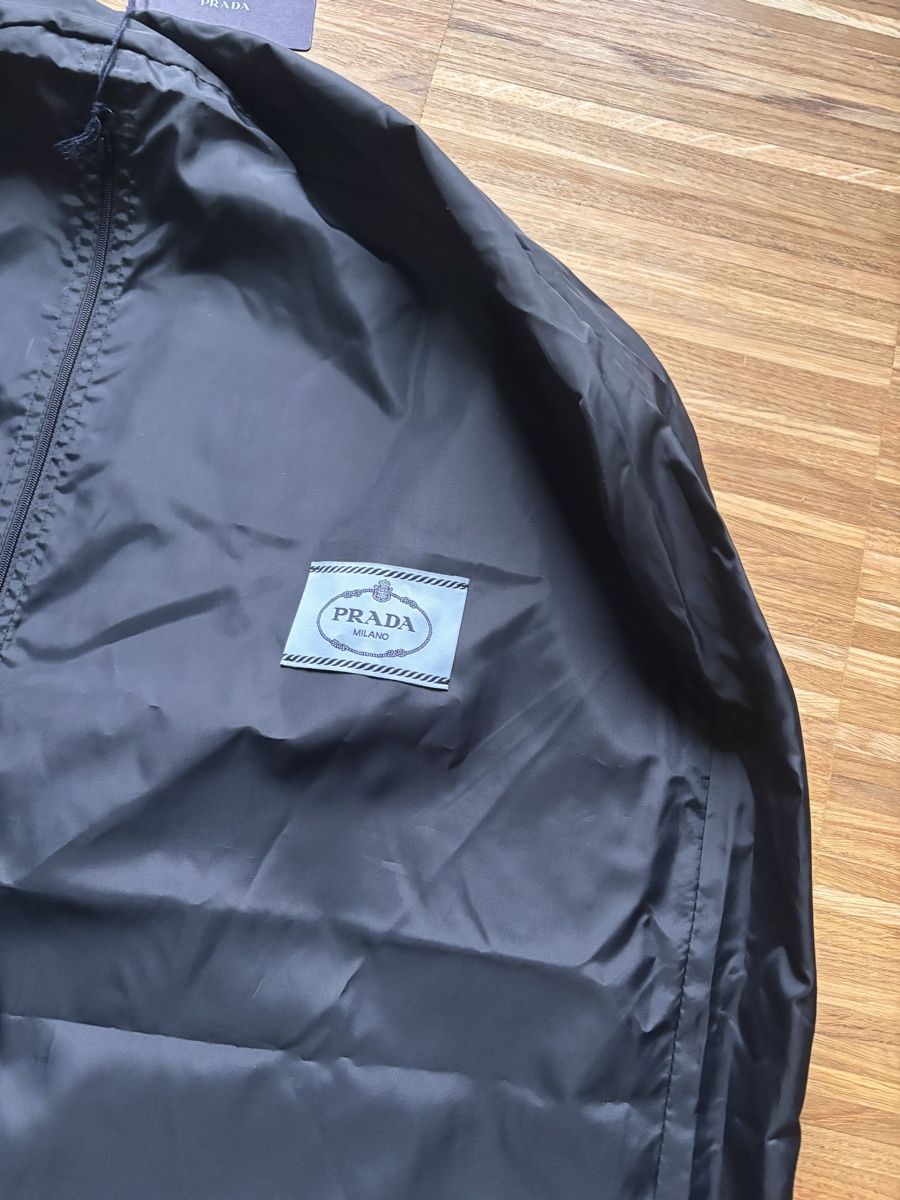 Prada Giacche: Prada Aufbewahrung Sack. Neu! – Nuovo (secondo la descrizione) da Luzern venduto da lor_x8hx