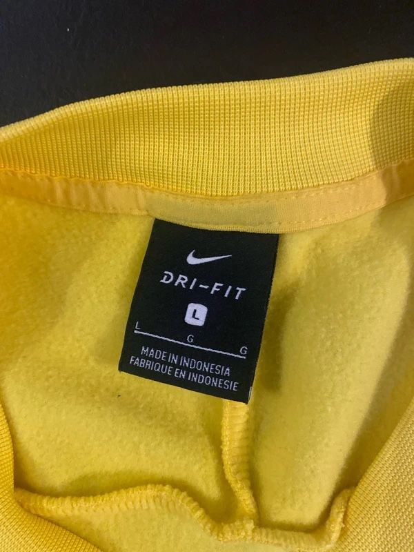 Vestes: Nike Brasilien Trackjacket – Neuf (Voir description) à Bad Zurzach par meh_nz88 2