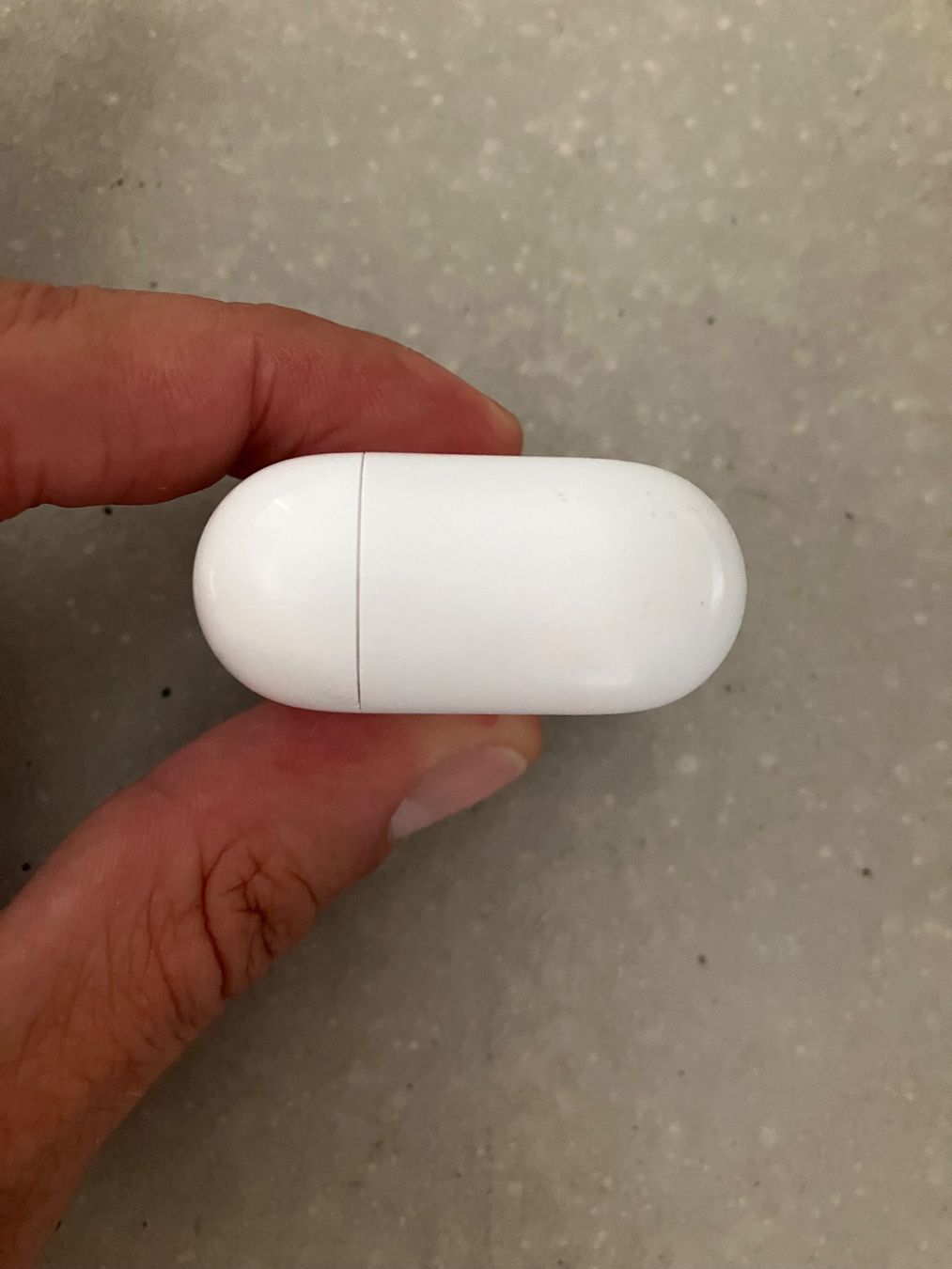 Apple Casques audio: APPLE AIRPODS 4 CASE ANC – D'occasion à Lausanne par mr.v 6