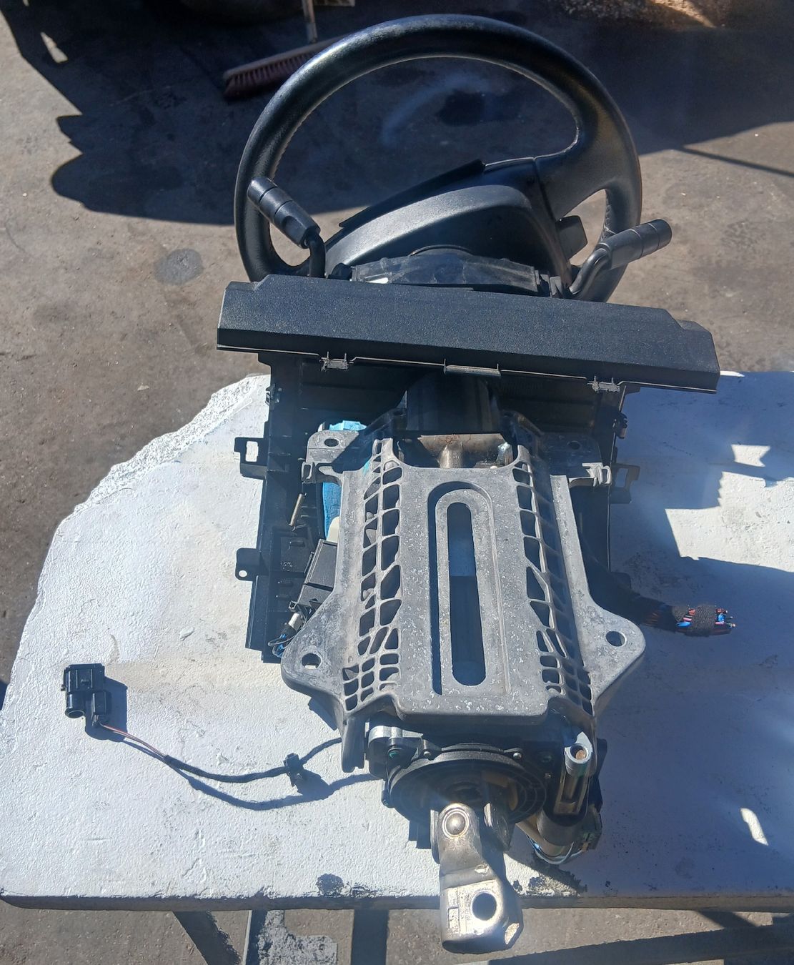 Land Rover Tutti pezzi di ricambio auto: Colonne de direction Range Rover L320 TDV8  – Usato da la heutte venduto da Auto-stock 2