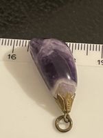 Pendentif améthyste  3,5 cm  avec bélière argenté bon état 