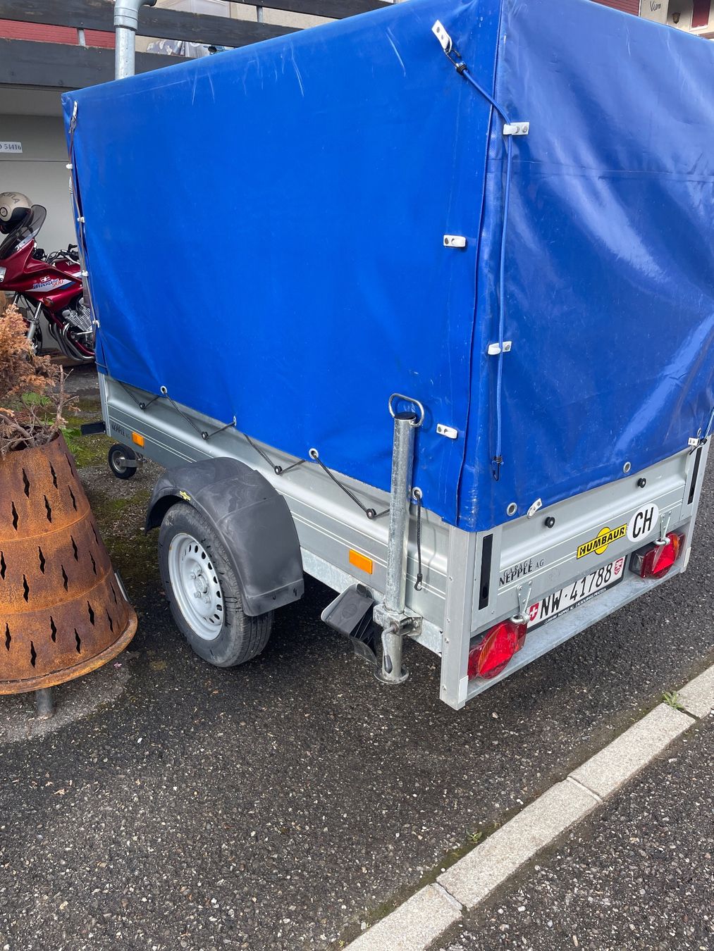 Humbaur Rimorchi: PKW Anhänger – Usato da Emmetten venduto da Ciopy 2