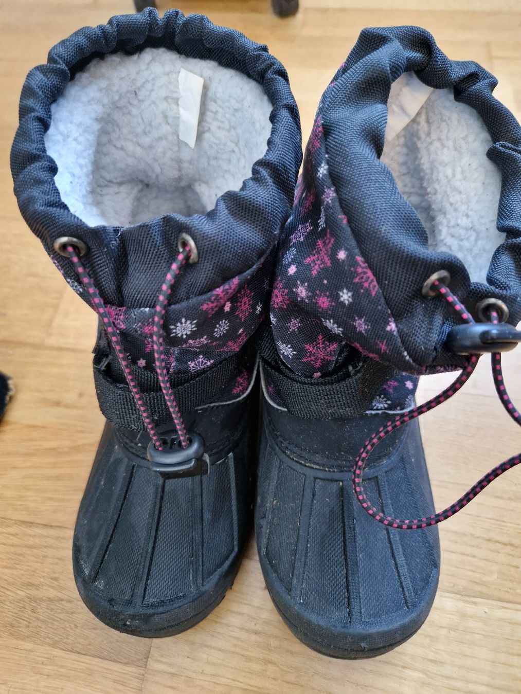 Scarpe per ragazze: Winterstiefel Gr 33 – Usato da Zollikerberg venduto da nmonika