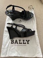 Bally schwarz Plateauschuhe