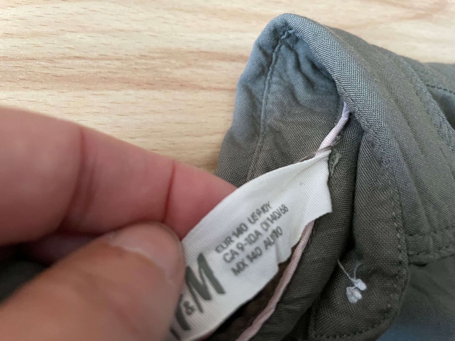 H&M Blusen, T-Shirts & Tops: Mädchen Bluse – Gebraucht aus Seewen von dvh05 2