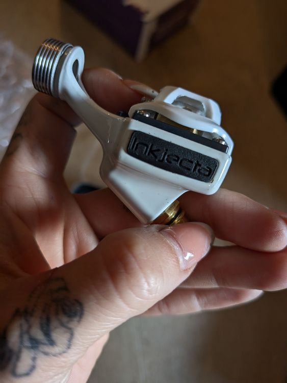 Injekt Tattoo Maschine - Inkjecta Elite Nano Weiss (Gebraucht) in Frick ...