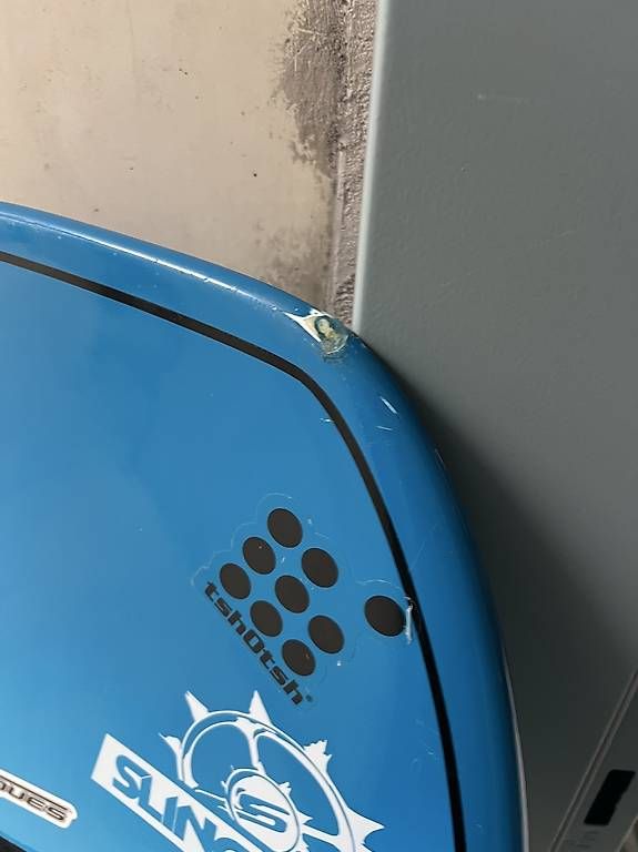 Slingshot Surfboards & Schwimmbrette: SLINGSHOT WAKESURF BOARD – Gebraucht aus Walenstadt von simonbaur 3