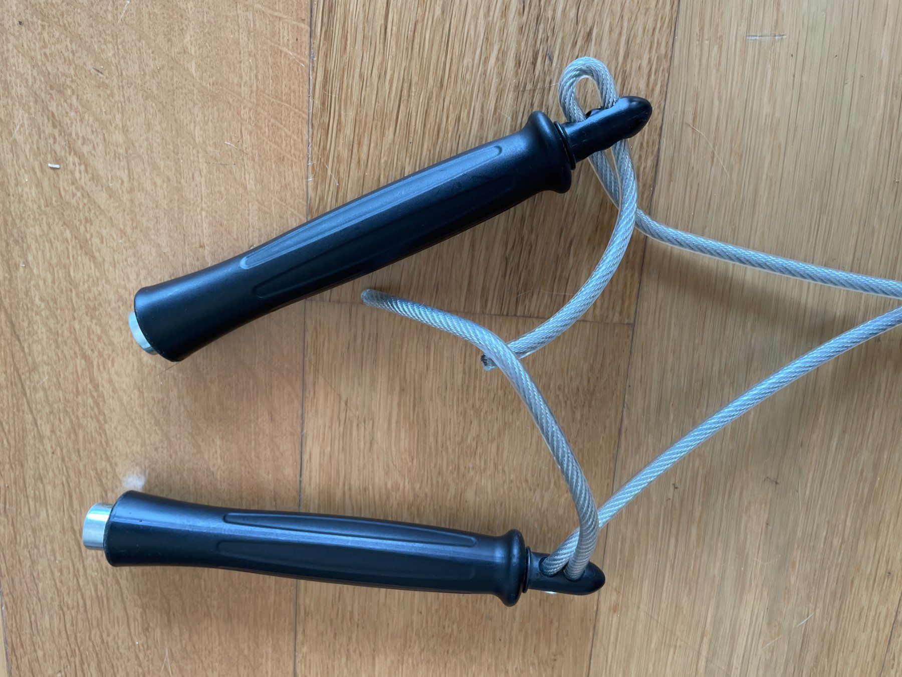 Springseile: Corde à sauter lestée de boxeur – Gebraucht aus Petit Lancy von gil_hr6v 1