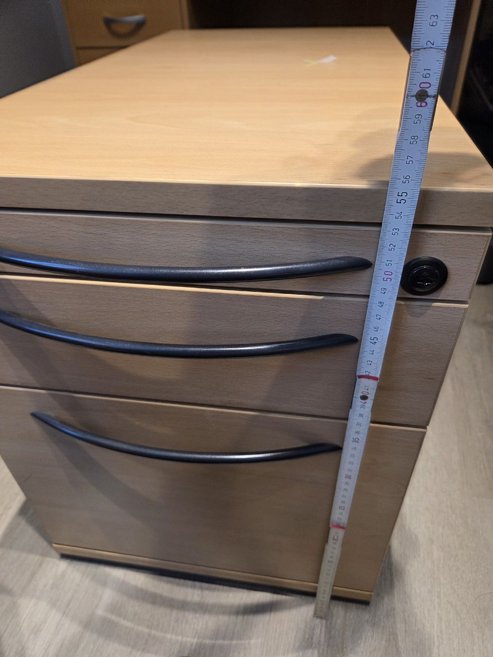 Armoires: Schubladenstock / Rollkorpus  – D'occasion à Dietikon par Revilo0108 1