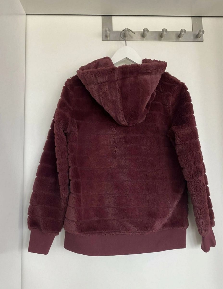 Vestes: JÄCKLI GRÖSSE M – D'occasion à Dübendorf par ali_g7p8 1