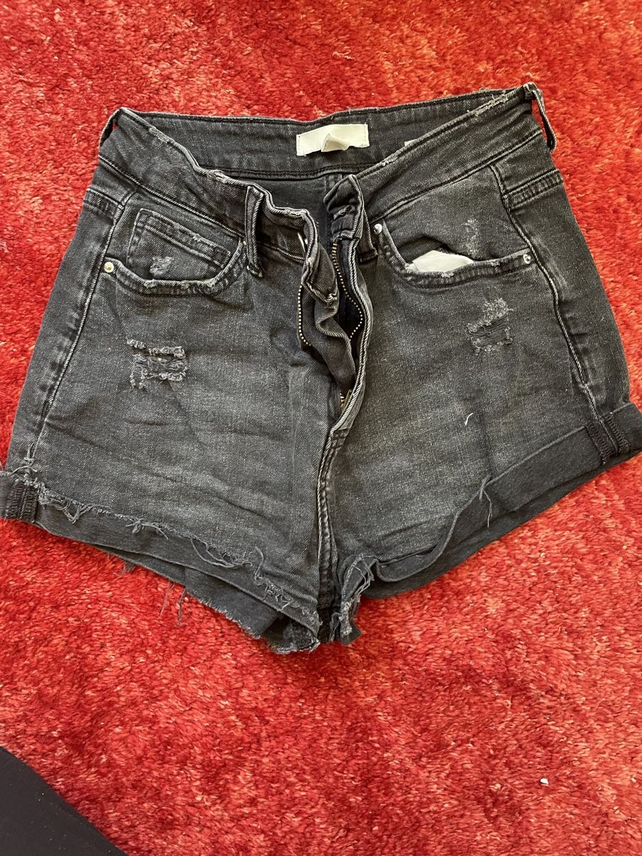 H&M Jeans: Shorts – Usato da Dittingen venduto da nje_9nlt