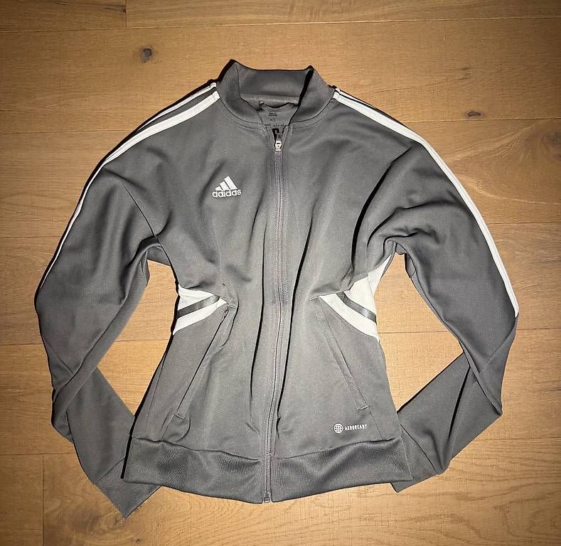 Adidas Giacche: Adidas jacket grise – Usato da Fully venduto da Luca_J.F. 1