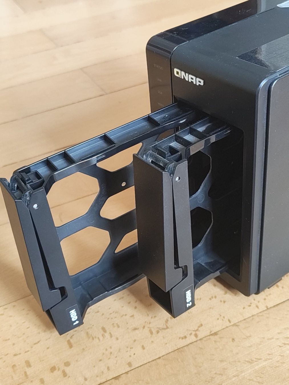 Qnap Server: QNAP TS-219P II NAS Server – Gebraucht aus Zürich von sinusco 2